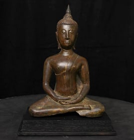 16thC Sukhothai Buddha with hands in a Samadhi (meditation) Mudra. Deeply serene