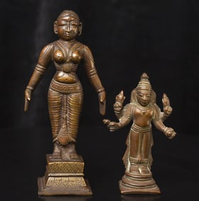 Very cute Indian deity. - (4.25"H x 2.75"W - 245g )