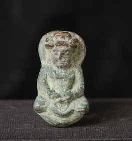 Ancient Gandharan Bronze Buddha Ring. Possibly early.