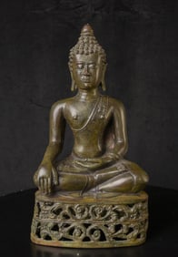 Circa 1900 Buddha with a pleasing face and an outstanding base.