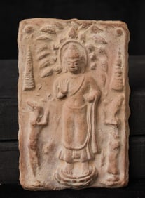 Dvarati-style Thai Buddha tablet.