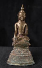 17/18thC bronze Burmese Buddha. 4.5" tall-Fine