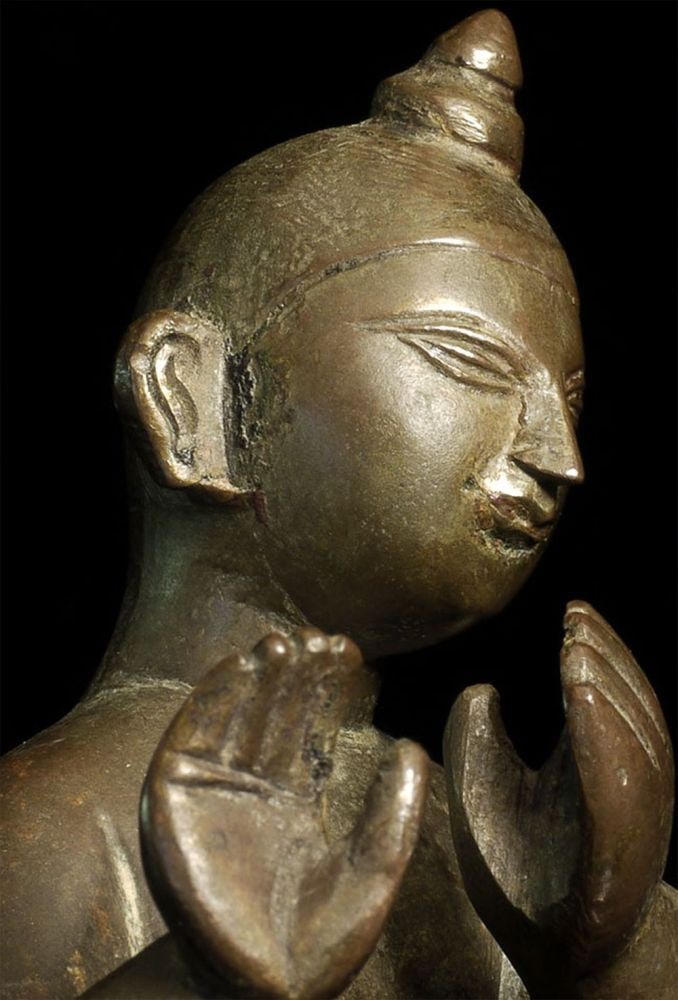 18thC Indian Bronze Krishna. (1 of 9)