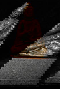 Unusual Himalayan Buddha. Early style with good Age-: Unusual Himalayan Buddha. Early style with good Age- hard to date or place. Sits 2 3/8 inches tall, 3.5 inches on custom stand. Beautiful original baseplate. One collector emailed that he believed thi