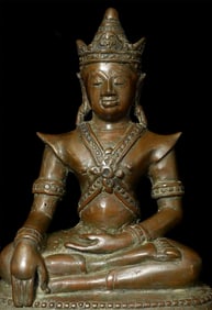 17/18thC or Earlier Northern Thai Bronze Buddha 7.75" Tall. Nice Example.