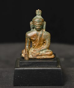 Rare 14/15thC Sri Lankan Buddha.