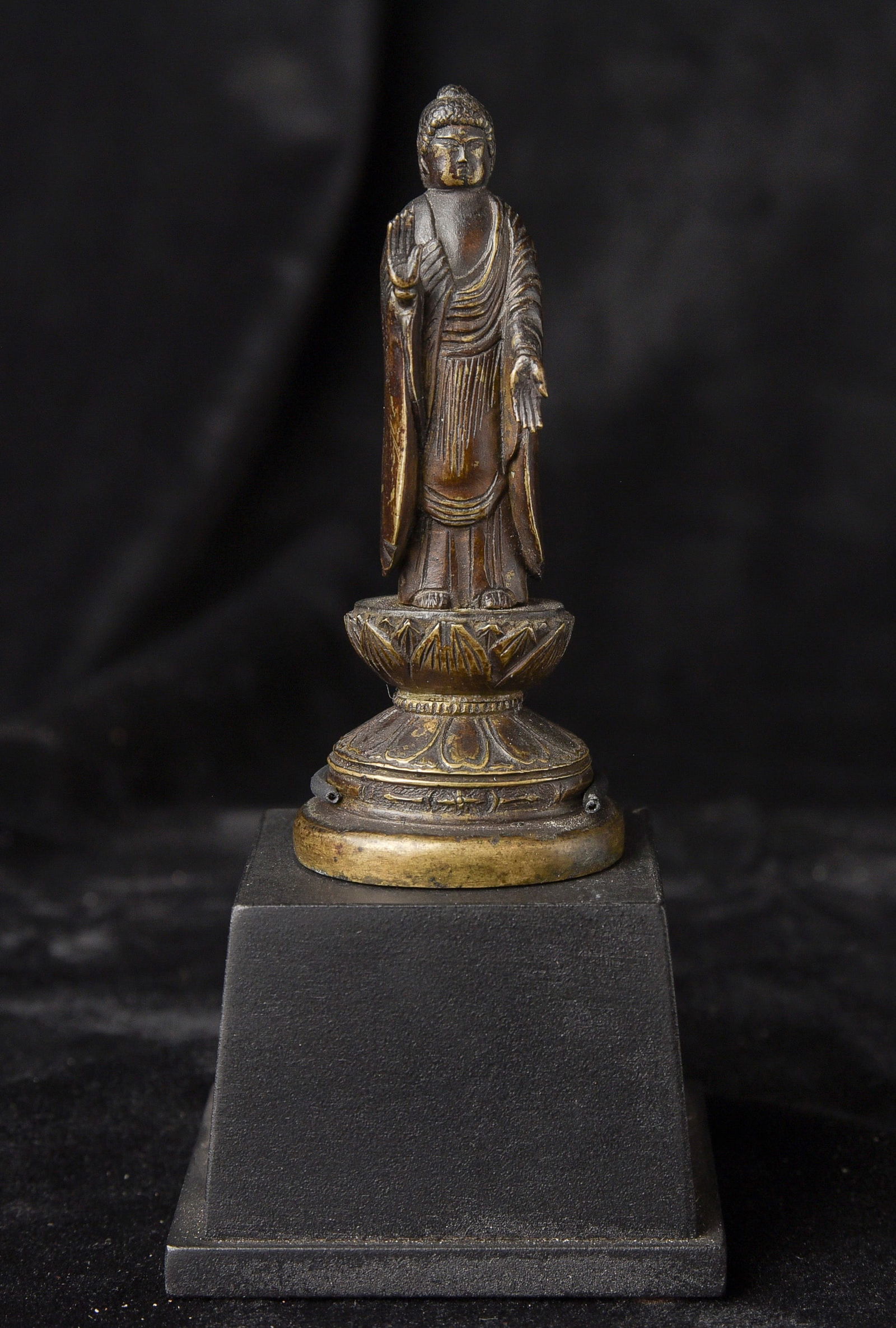 16/17thc Japanese Iron Cross/crucifix With Buddha