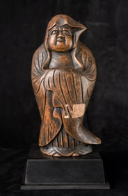 Early 18thC Japanese Edo Daruma superbly carved- Superb example dated to the year 1715