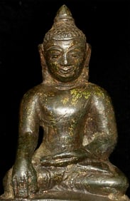 14thC Burmese Buddha, Remains of Origina Gilding