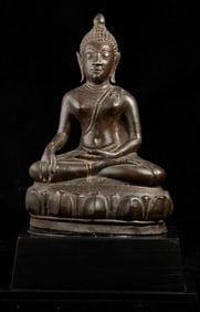 Finely cast17/18thC Northern Thai Buddha.