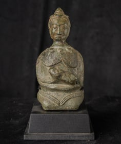 12/13thC Khmer Lime Pot figure holding a dog.Superb Museum Level Example-Rare