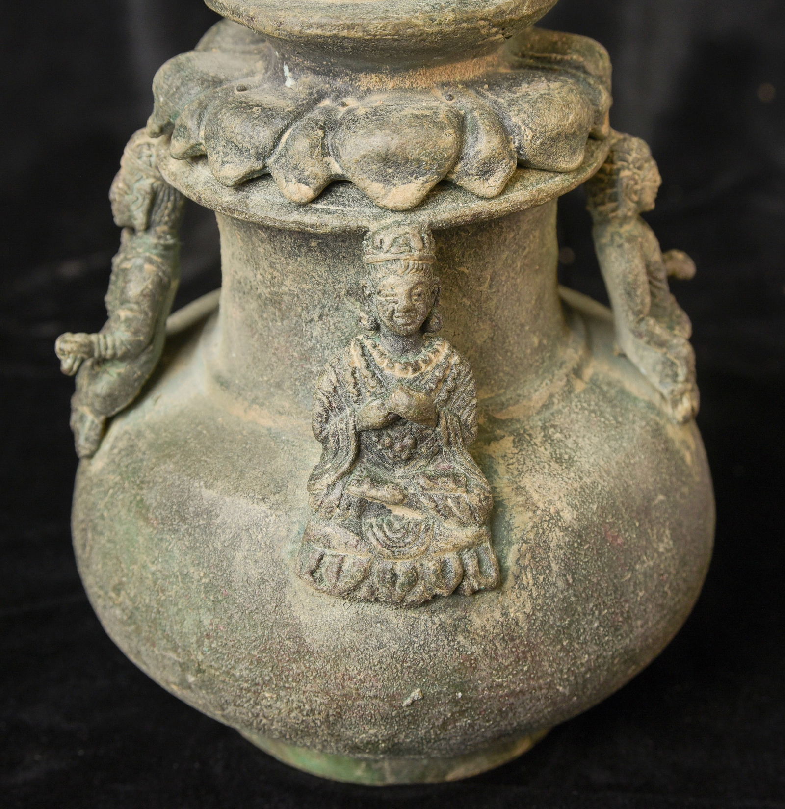 Bronze Buddhist Stupa, The sections stack loosely together. - 8