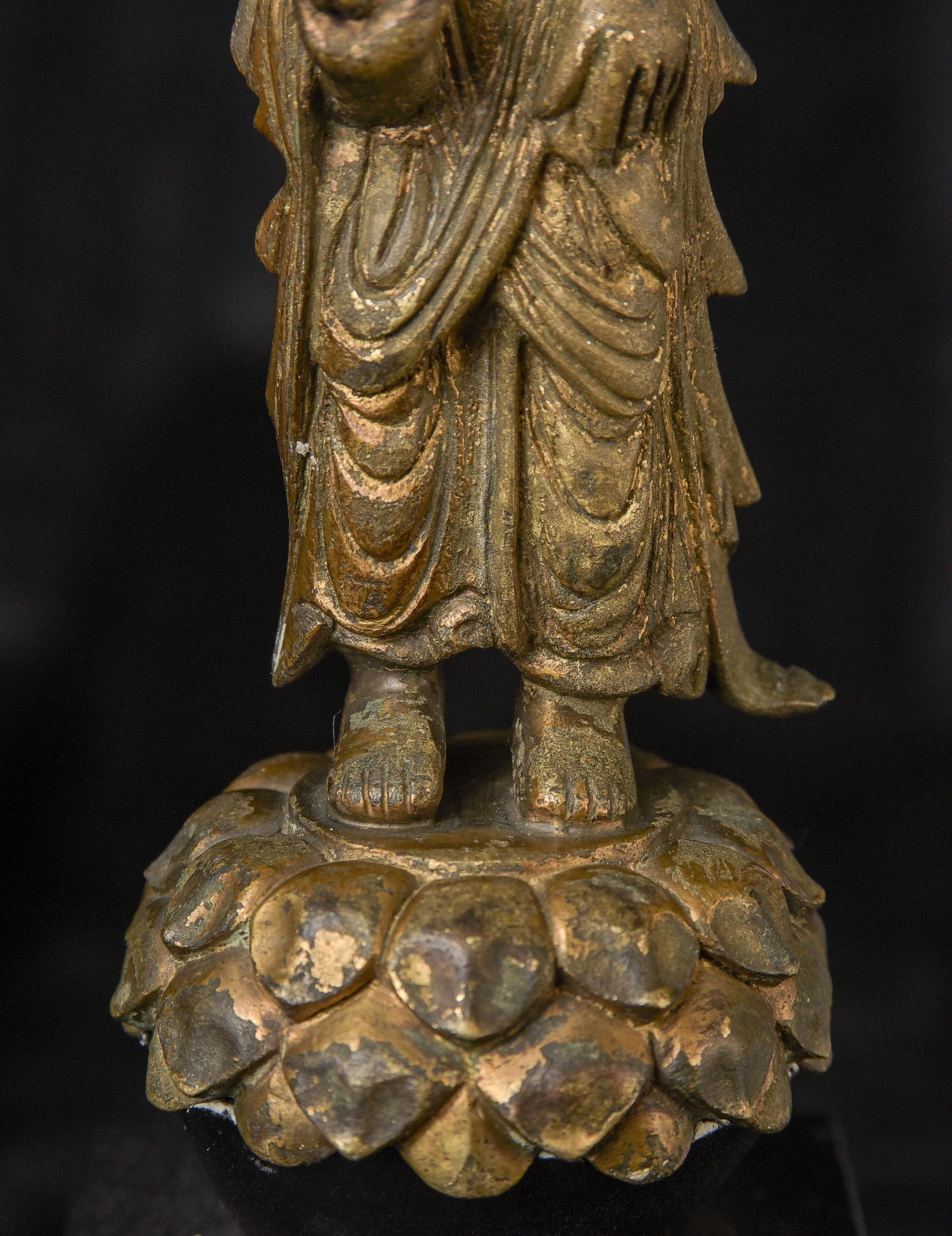 This is an outstanding 20thC Example. - 10