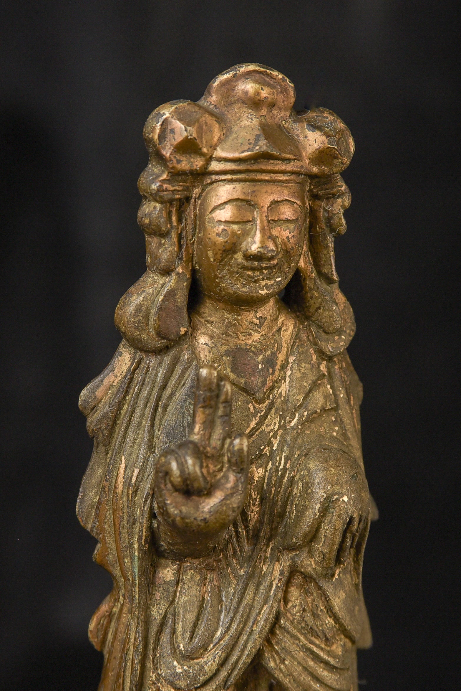 This is an outstanding 20thC Example. - 7