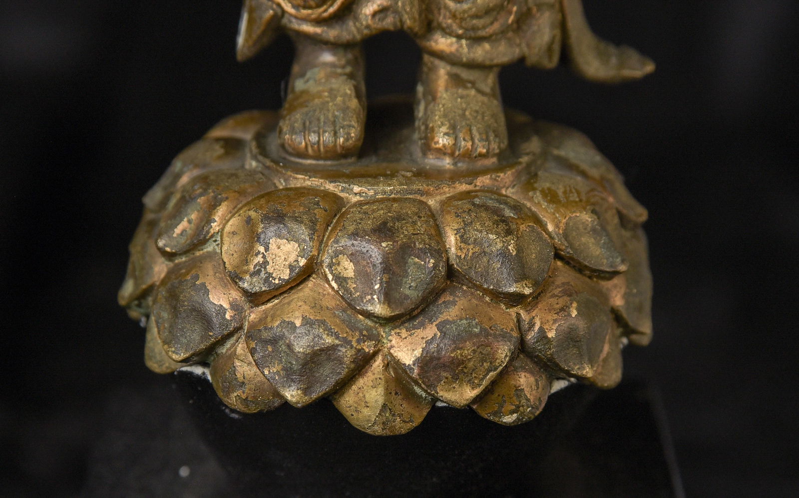 This is an outstanding 20thC Example. - 9