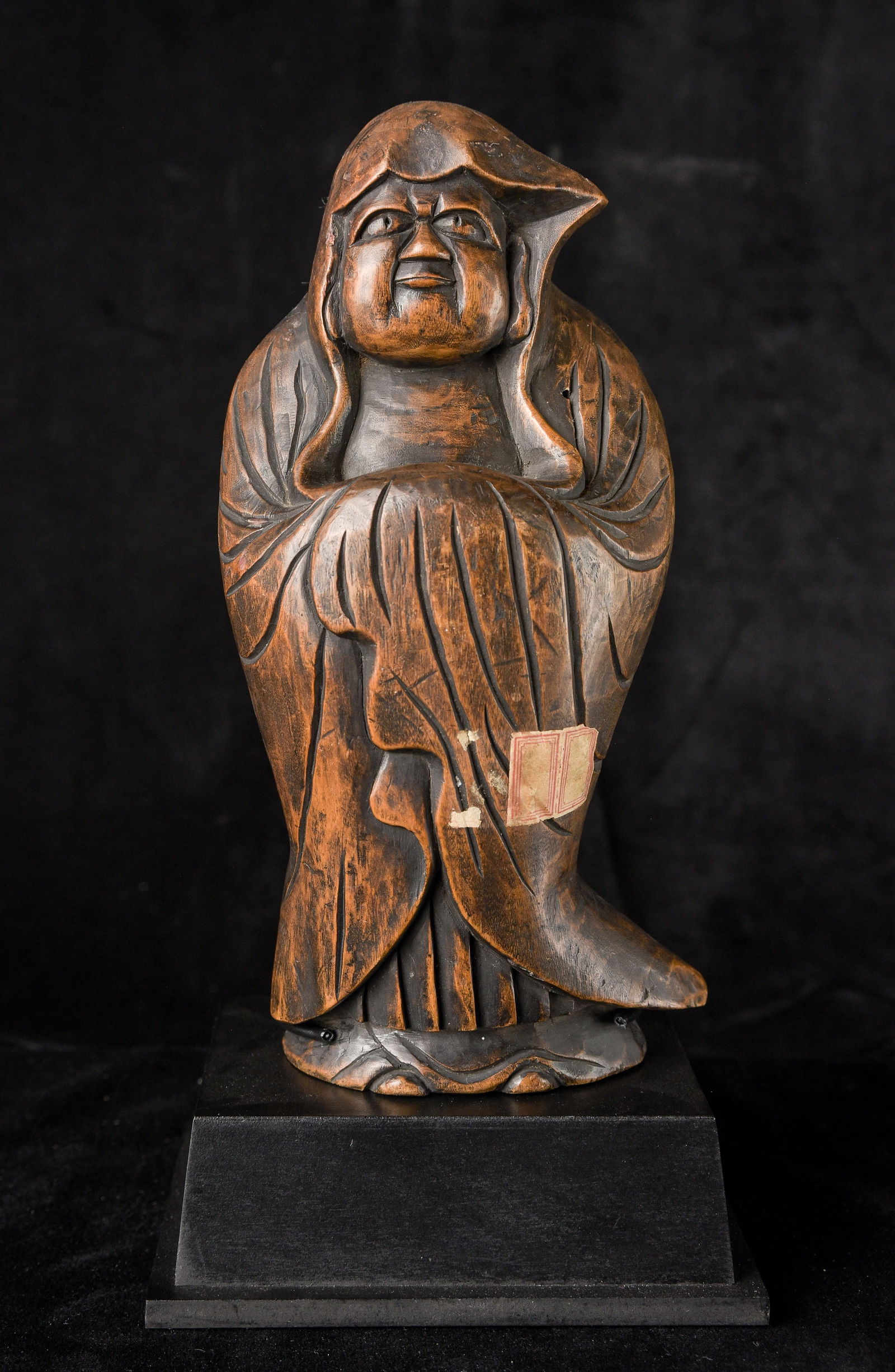 Early 18thC Japanese Edo Daruma superbly carved- Superb example dated to the year 1715 (1 of 12)