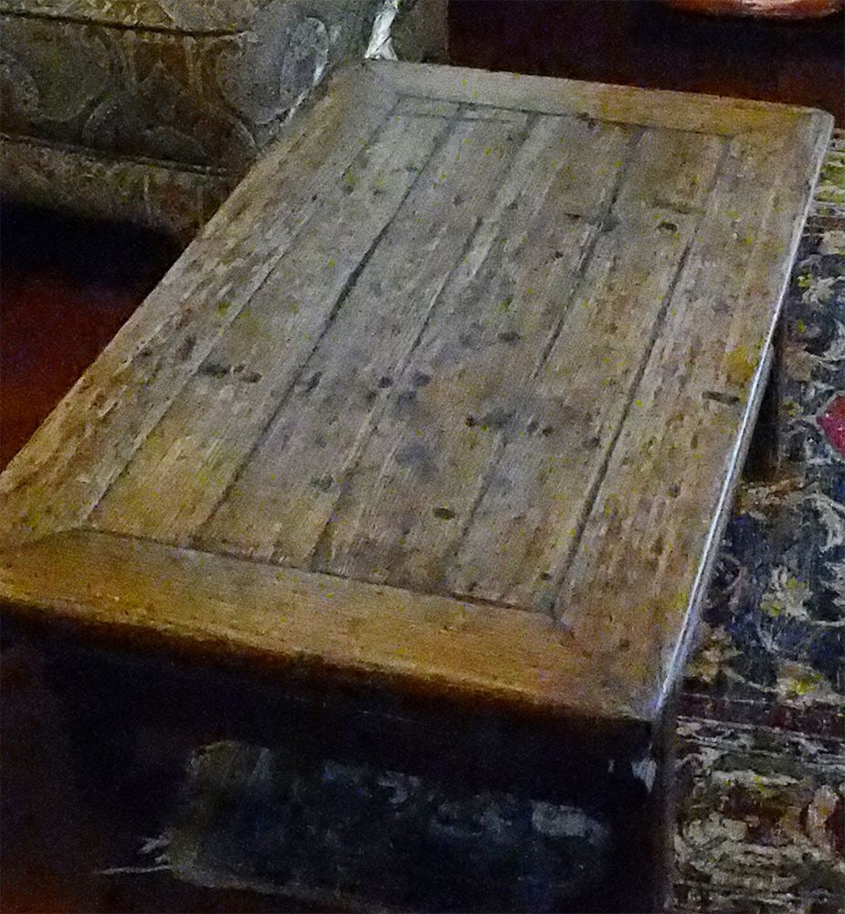 Ming style petite Chinese Tea Table. - 2