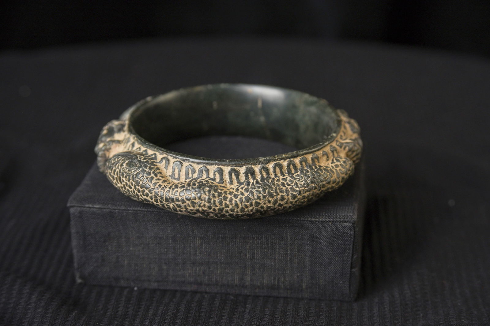 2-7thC Gandhara Starving Ascetic Buddha in the form of Hardstone bracelet-Museum Piece (1 of 11)