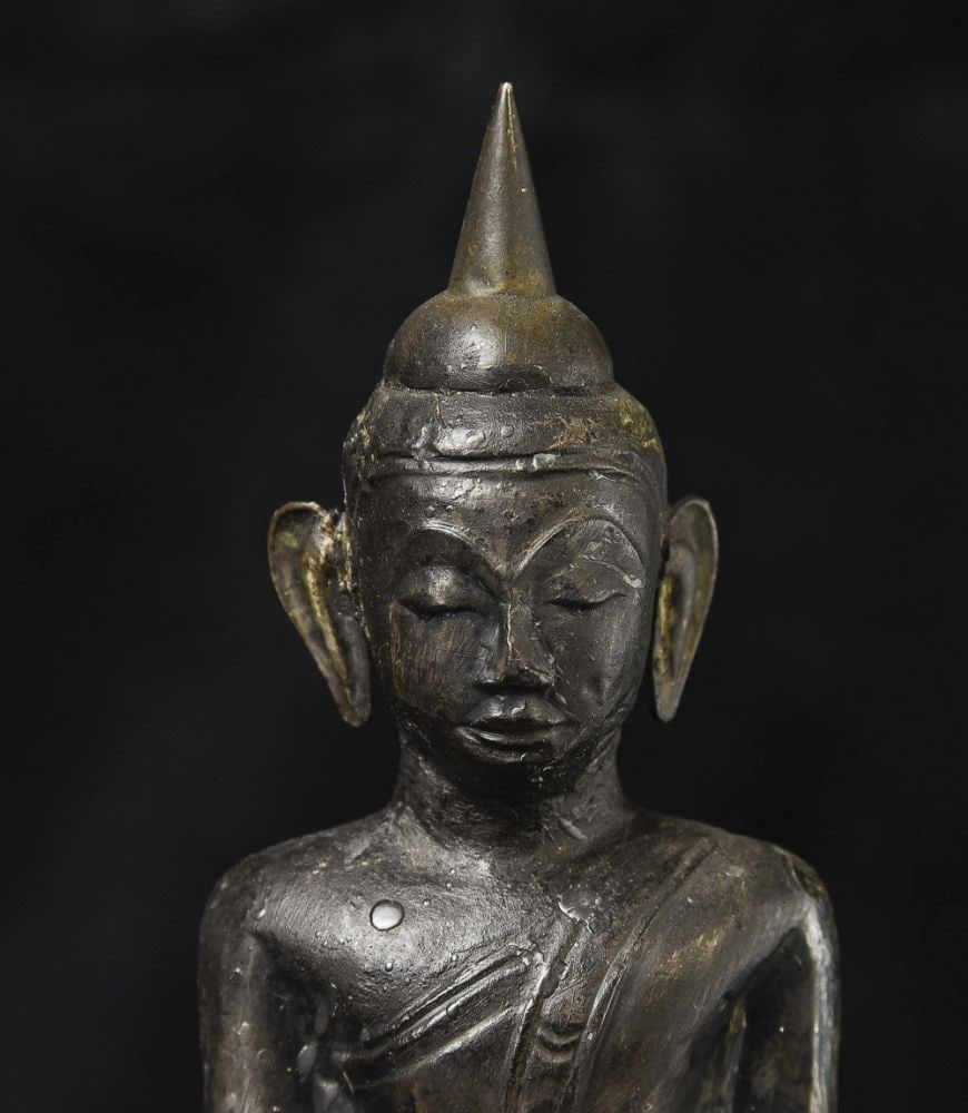 Extremely expressive repousse silver late Ayuthaya. - 6