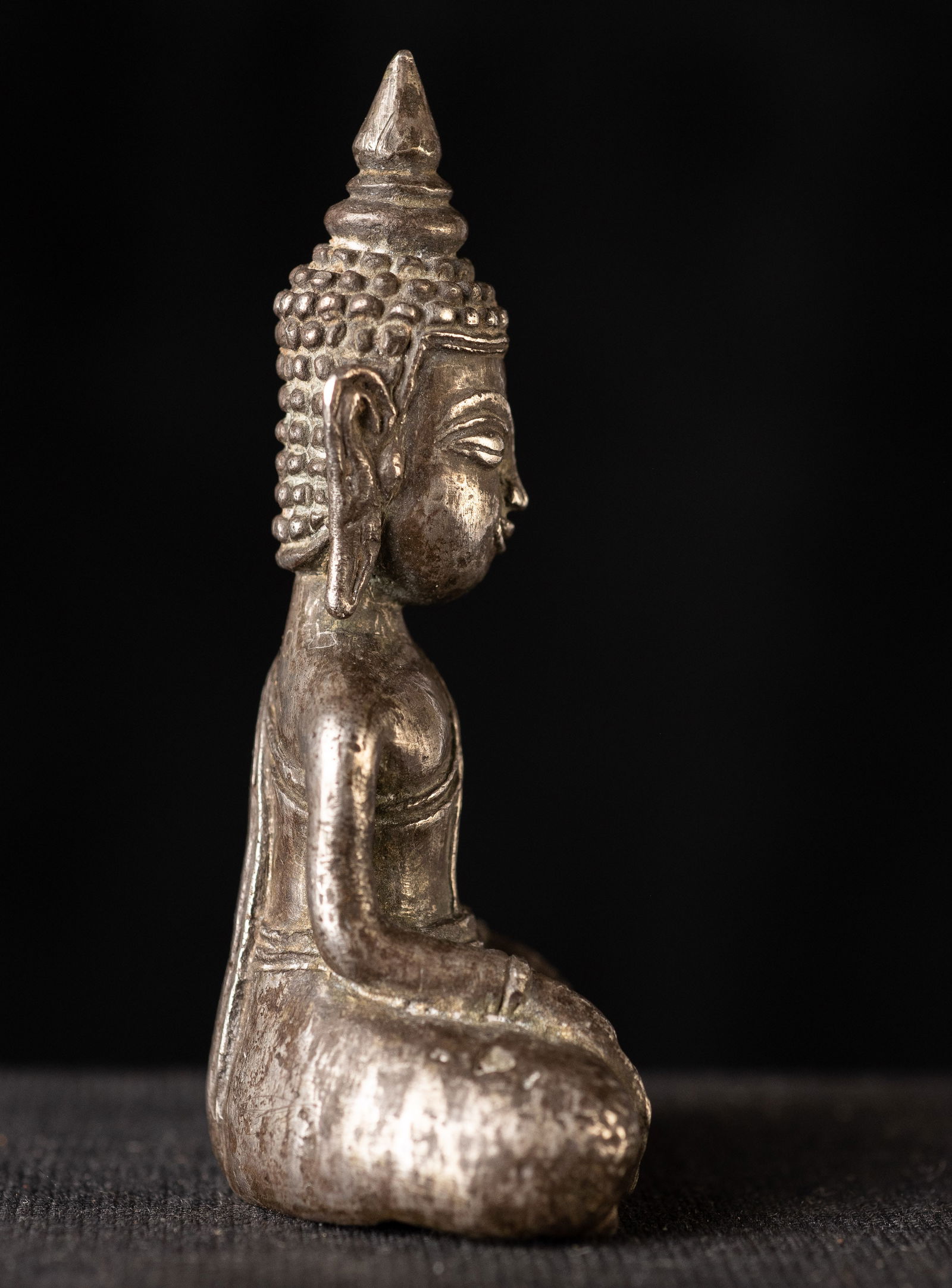 17/18 century solid cast silver Cambodian Buddha. Fine example. - 7