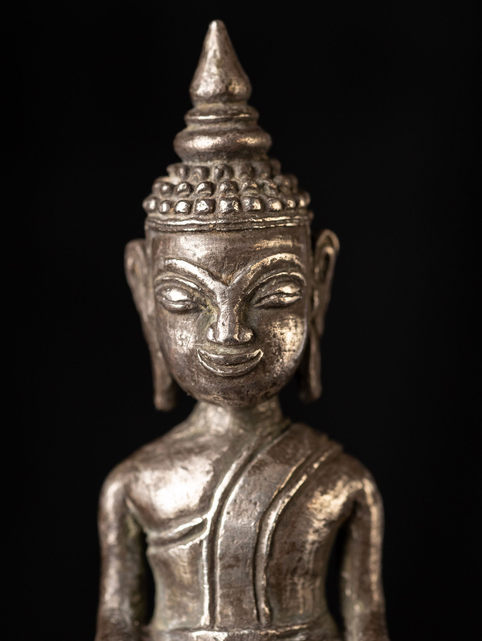 17/18 century solid cast silver Cambodian Buddha. Fine example. - 8