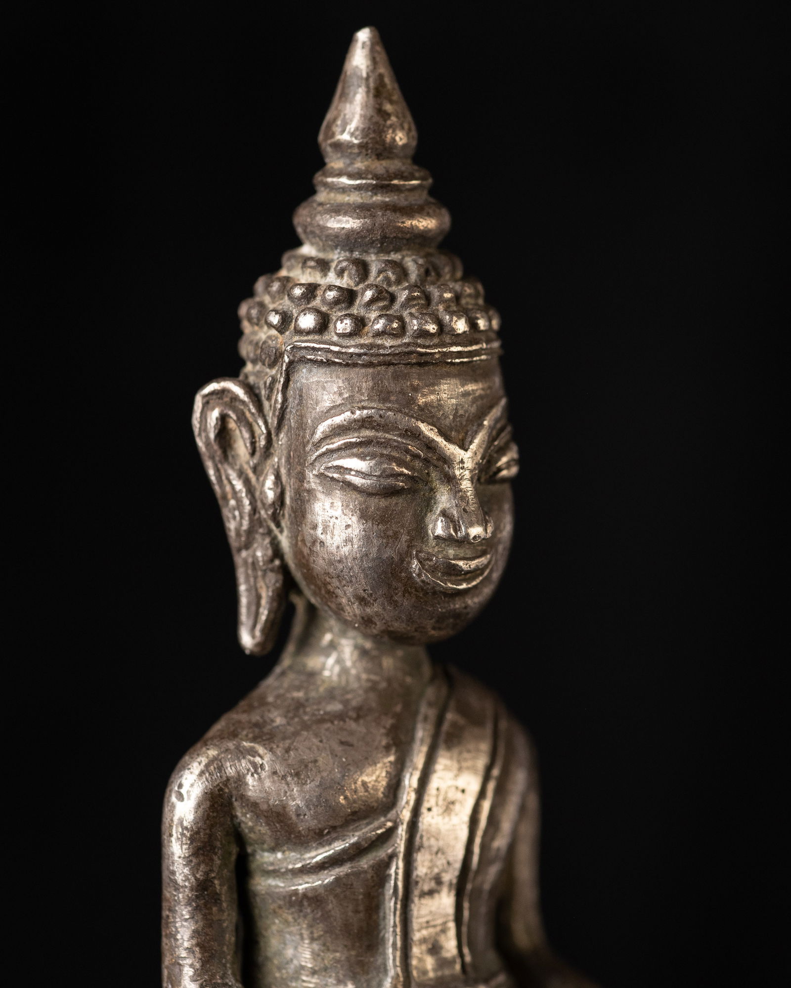 17/18 century solid cast silver Cambodian Buddha. Fine example. - 9