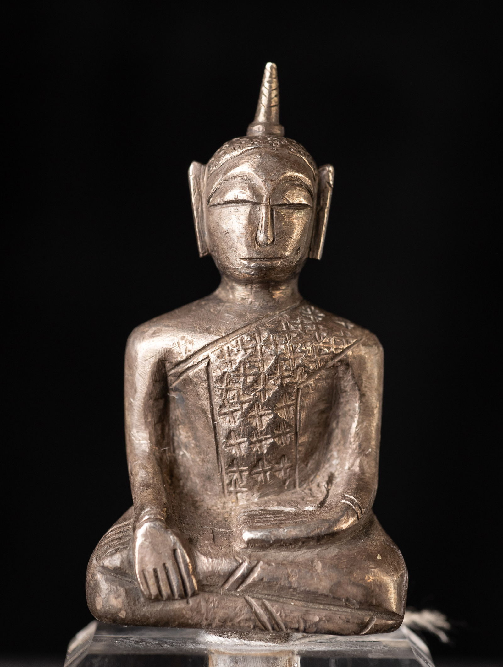 17/18 century solid cast silver Cambodian. - 3