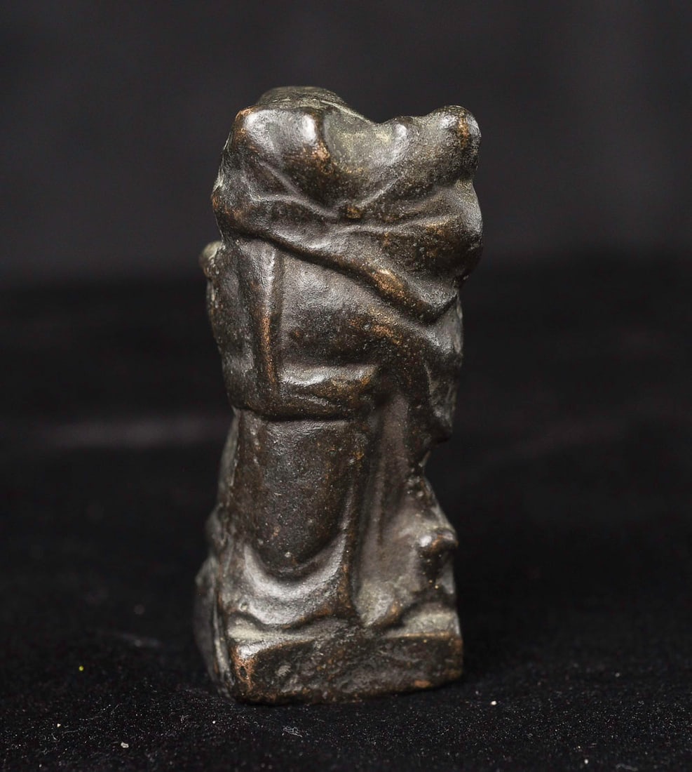 Very old solid cast bronze figure. - 2