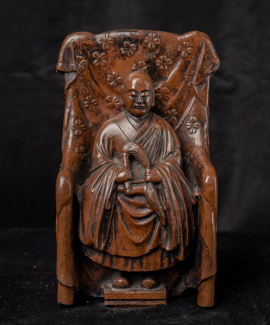 Japanese Meiji patinated metal casting of a monk- I: Japanese Meiji patinated metal casting of a monk- I believe that this monk brought a Buddhist sect to Japan in the 18th century. Previous owner thought it was a bookend. It does have felt on the back,