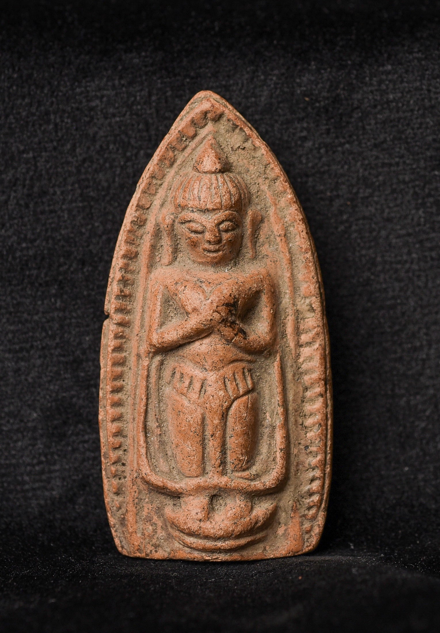 14 to 16 century standing Buddha Thai amulet from a major collection.: 14 to 16 century standing Buddha Thai amulet from a major collection of a lifelong collector of Buddhist amulets, tablets, and other small items, primarily from southeast Asia. (1.875"H x 1"W ) - 10g