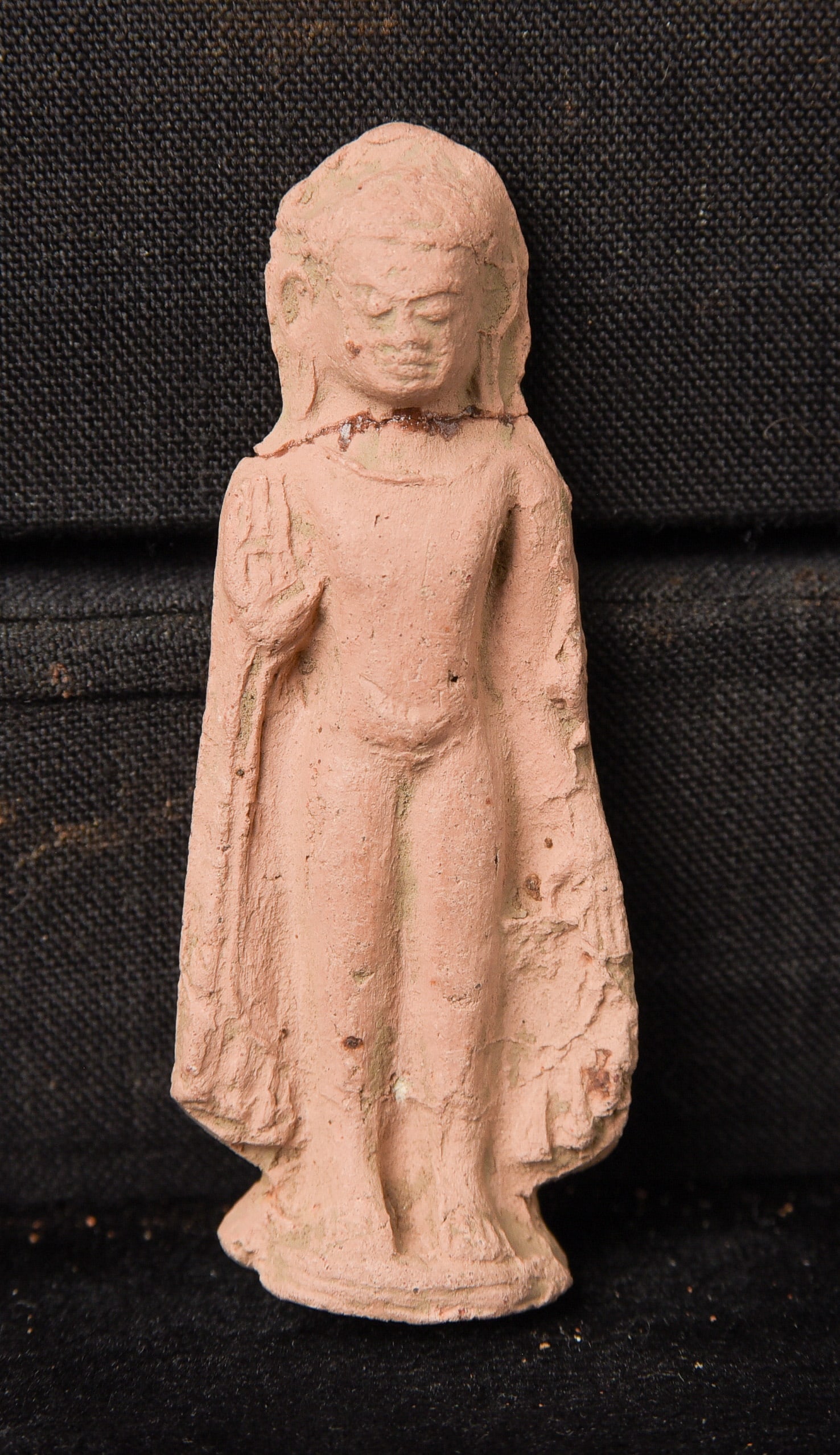 11/12th Burmese Buddha-Standing Pagan. Made of terracotta.: 11/12th Burmese Buddha-Standing Pagan. Made of terracotta. -The head has been reattached. Does not stand on its own. ( 2.25"H x 1"W x .375"D ) - 10g.