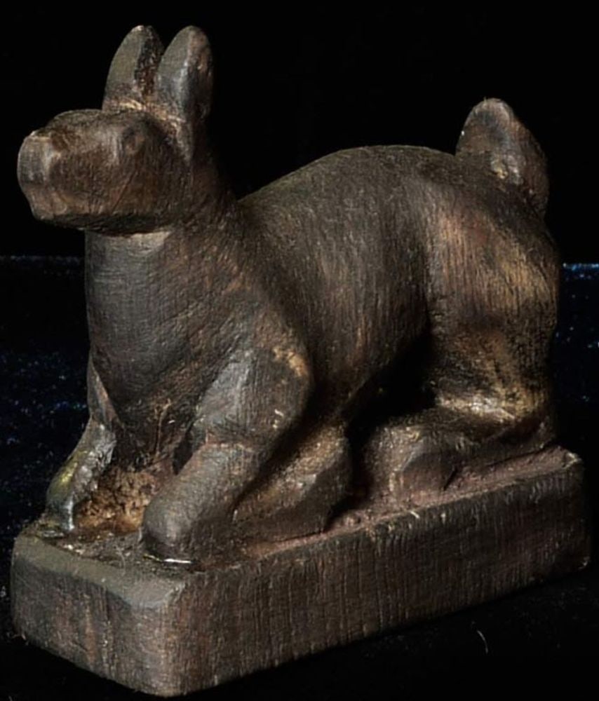 Antique Mongolian deer altar set. Wear and minor losses: Antique Mongolian deer altar set. Wear and minor losses as shown in photos. 2 1/8" tall, bases are 2" x 1"