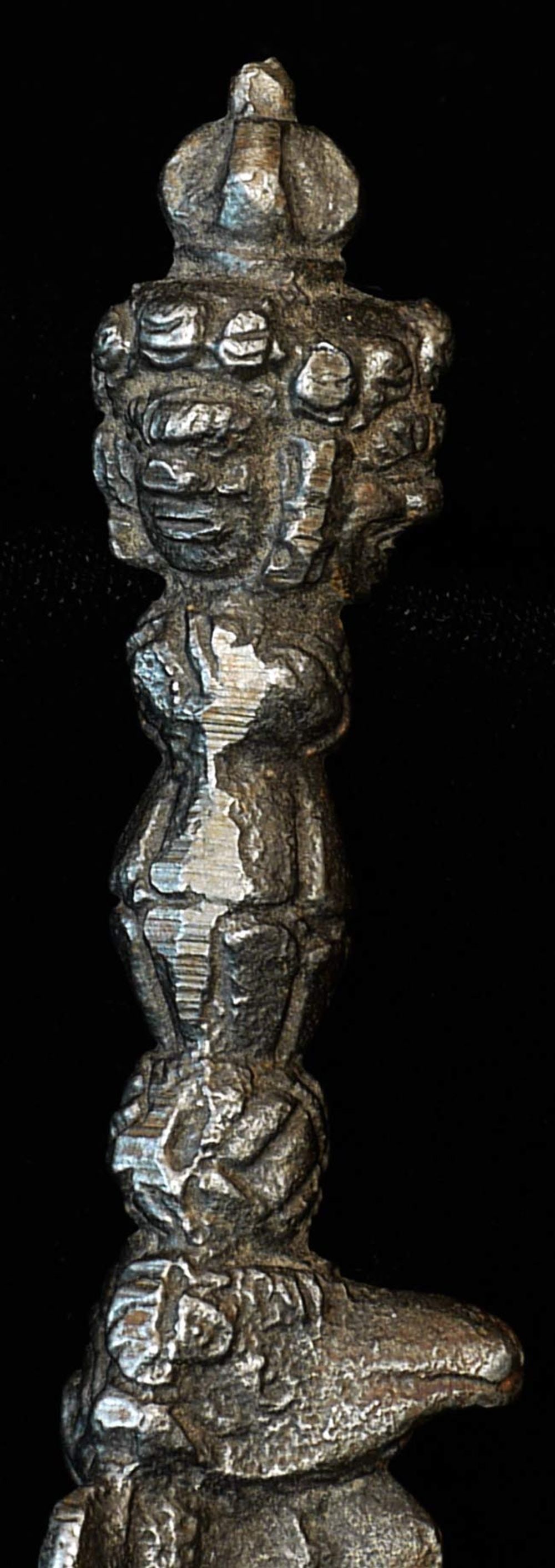 Vintage/old Tibetan iron Phurba.: Vintage/old Tibetan iron Phurba. Measures 5.25" long, 0.75" wide