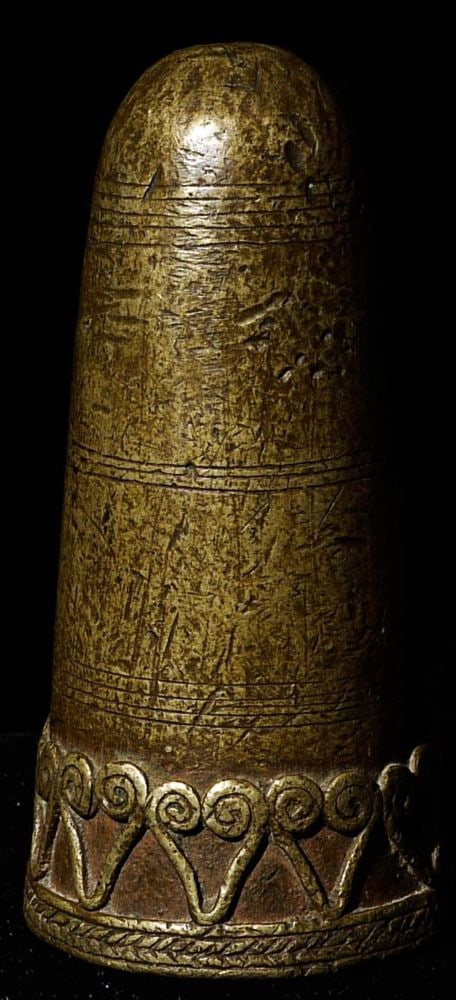 Mystery antique SE Asian bronze ritual item.: Mystery antique SE Asian bronze ritual item. I found a closely related example in a Christie's catalogue. They called it "19thC SE Asian Ritual Item"3" tall, bottom diameter of 1.5"