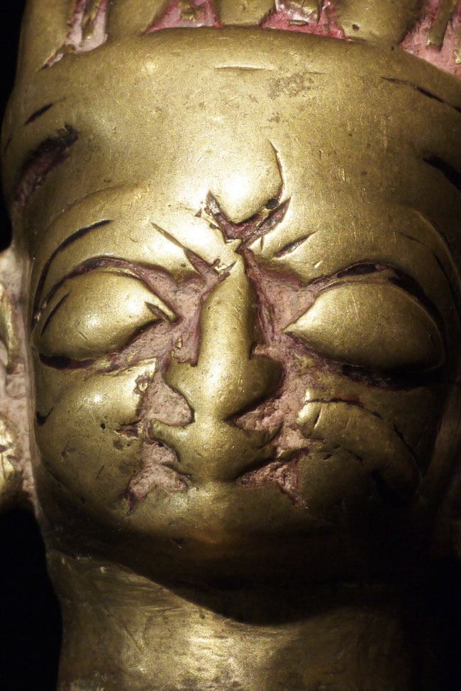 18/19thC Shiva Lingham with Naga hood and small Nandi.: 18/19thC Shiva Lingham with Naga hood and small Nandi. Measures 6.75" tall.Deep discount.