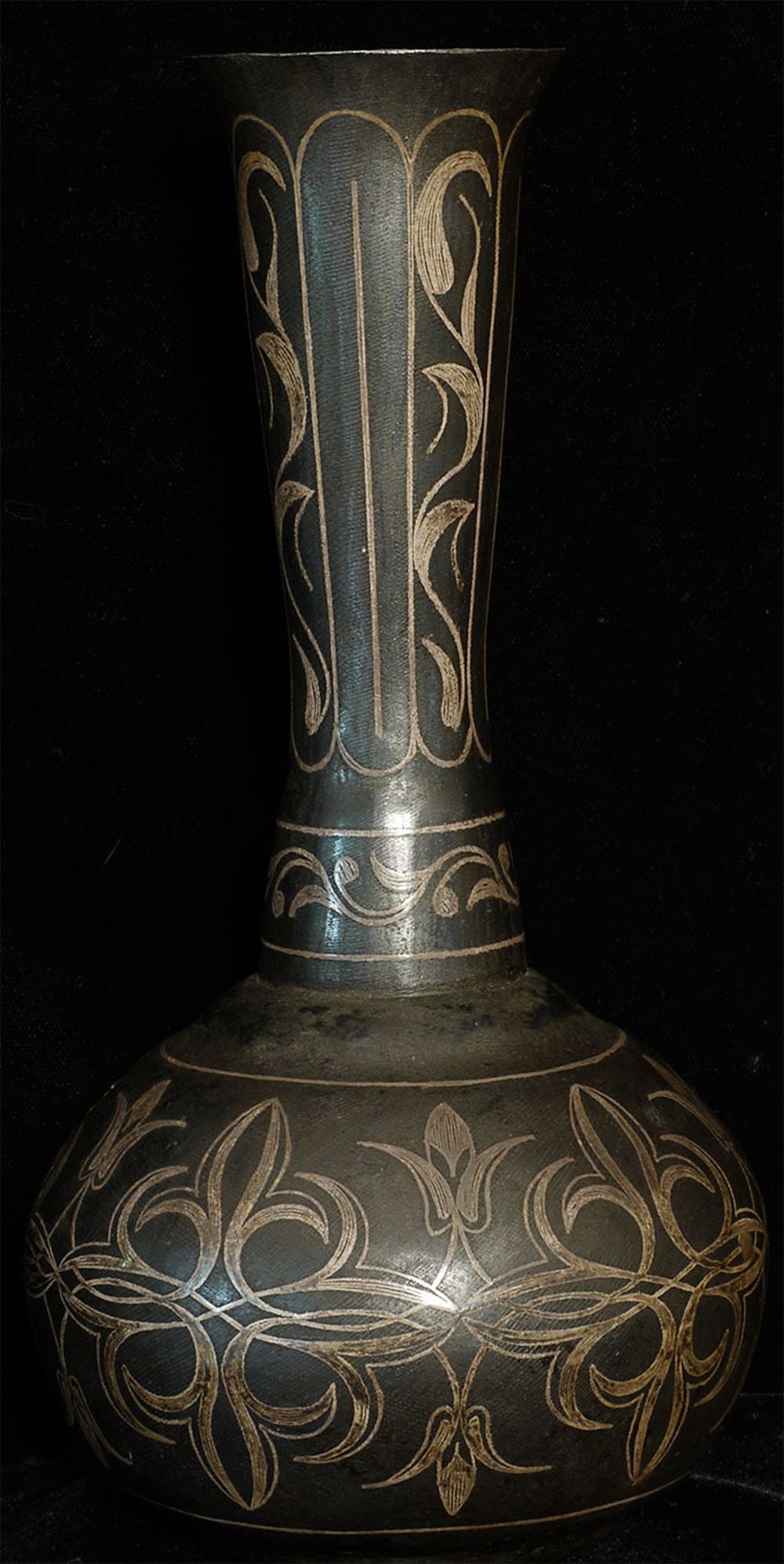 Vintage/old Iron with silver inlay bronze-probably from India.: Vintage/old Iron with silver inlay bronze-probably from India. 9.5" tall