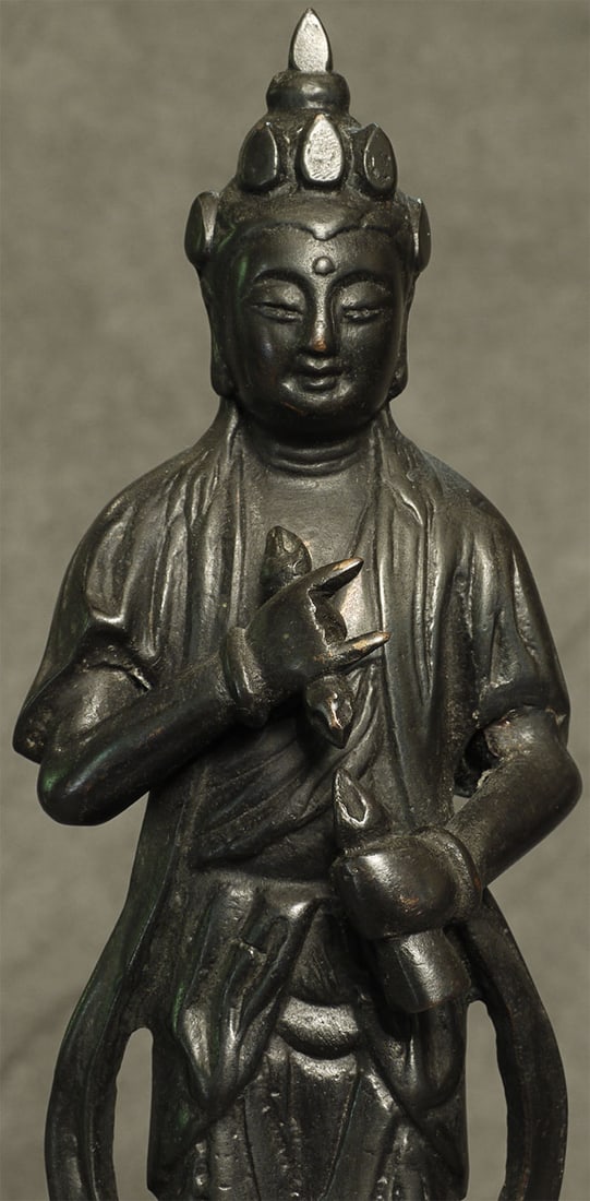Antique Japanese Bodhisattva.: Antique Japanese Bodhisattva. Bronze or other metal. 6 1/8 inches tall Deep discount.