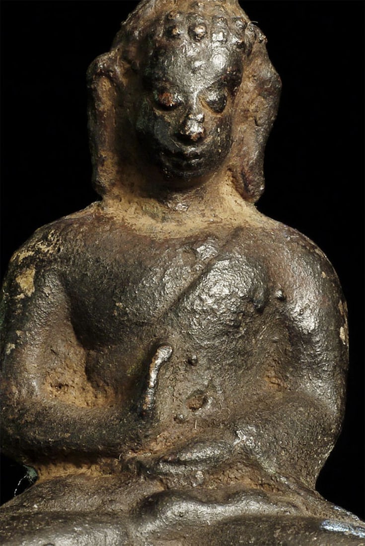 Mystery Buddha.: Mystery Buddha. Probably Java or Indonesia, 19thC or earlier. Fantastic base. 3.5 inches tall, bottom diameter of 4 3/8 inches