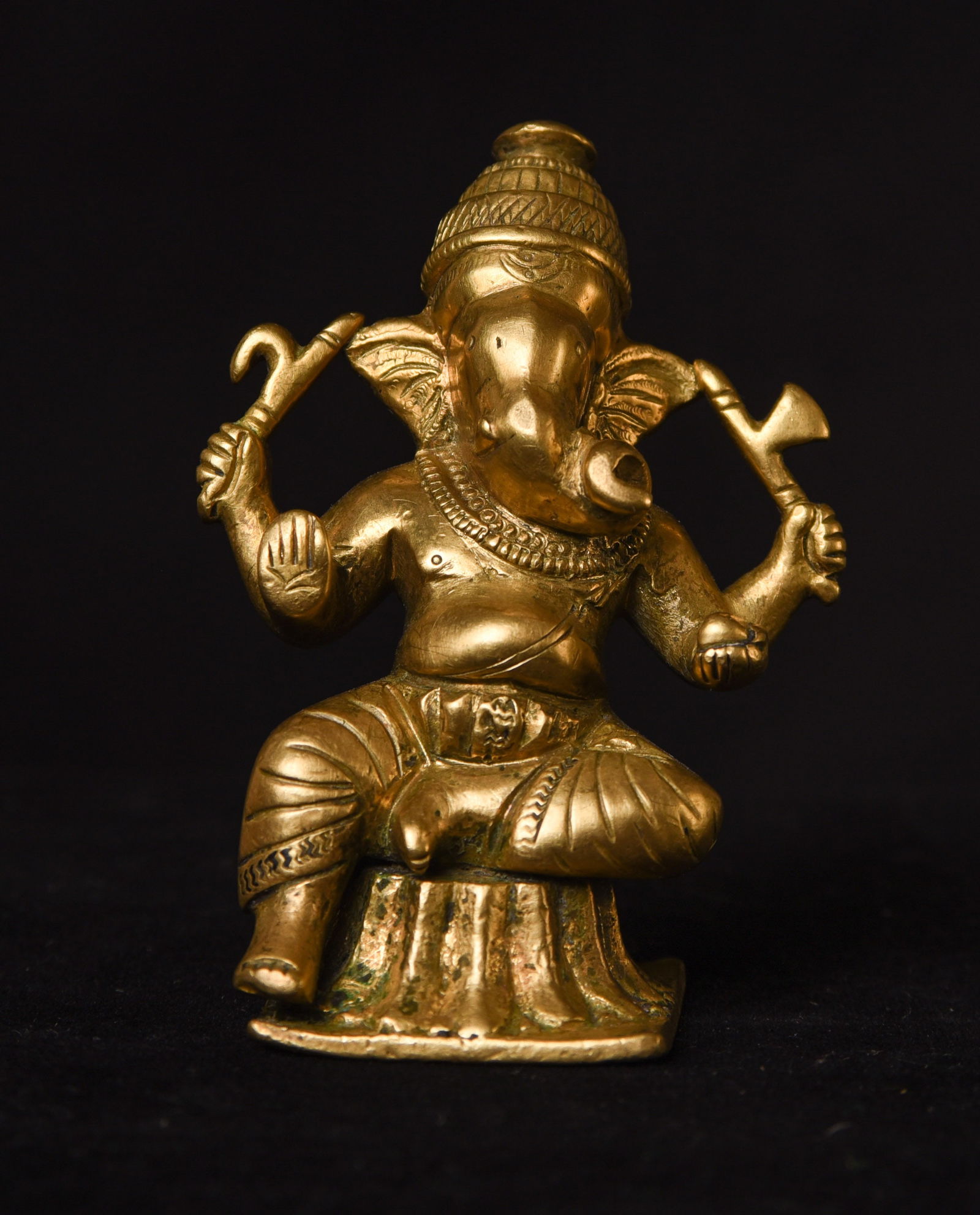 Old Indian Ganesh Statue. - 2