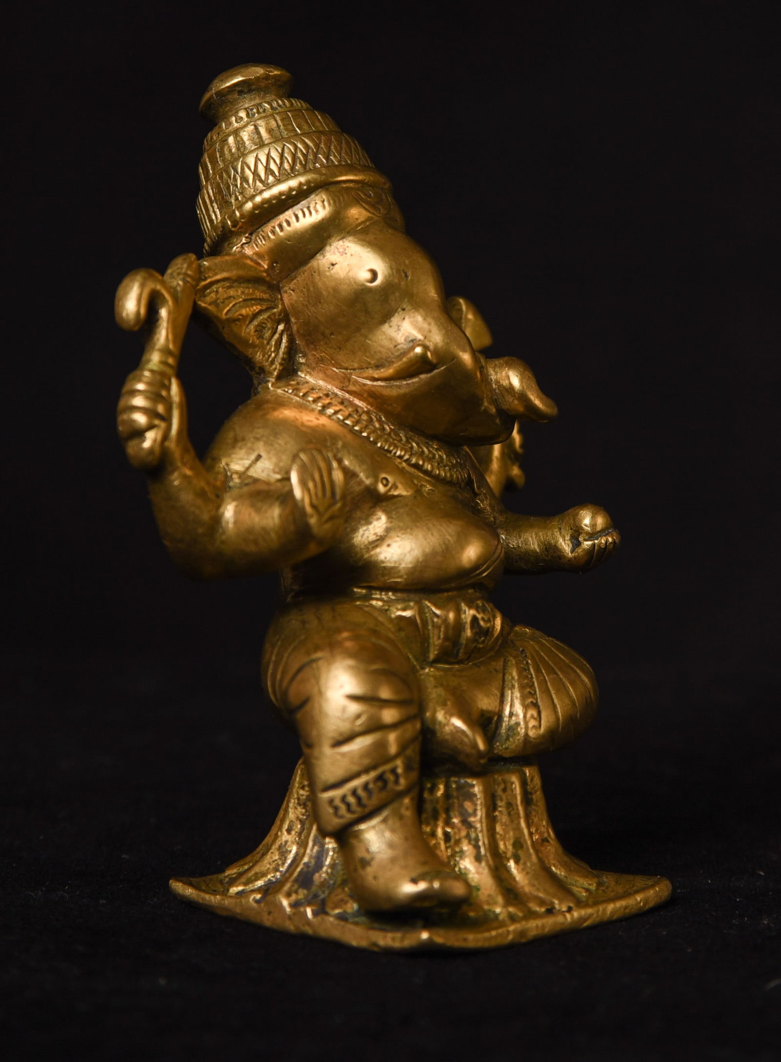 Old Indian Ganesh Statue. - 6
