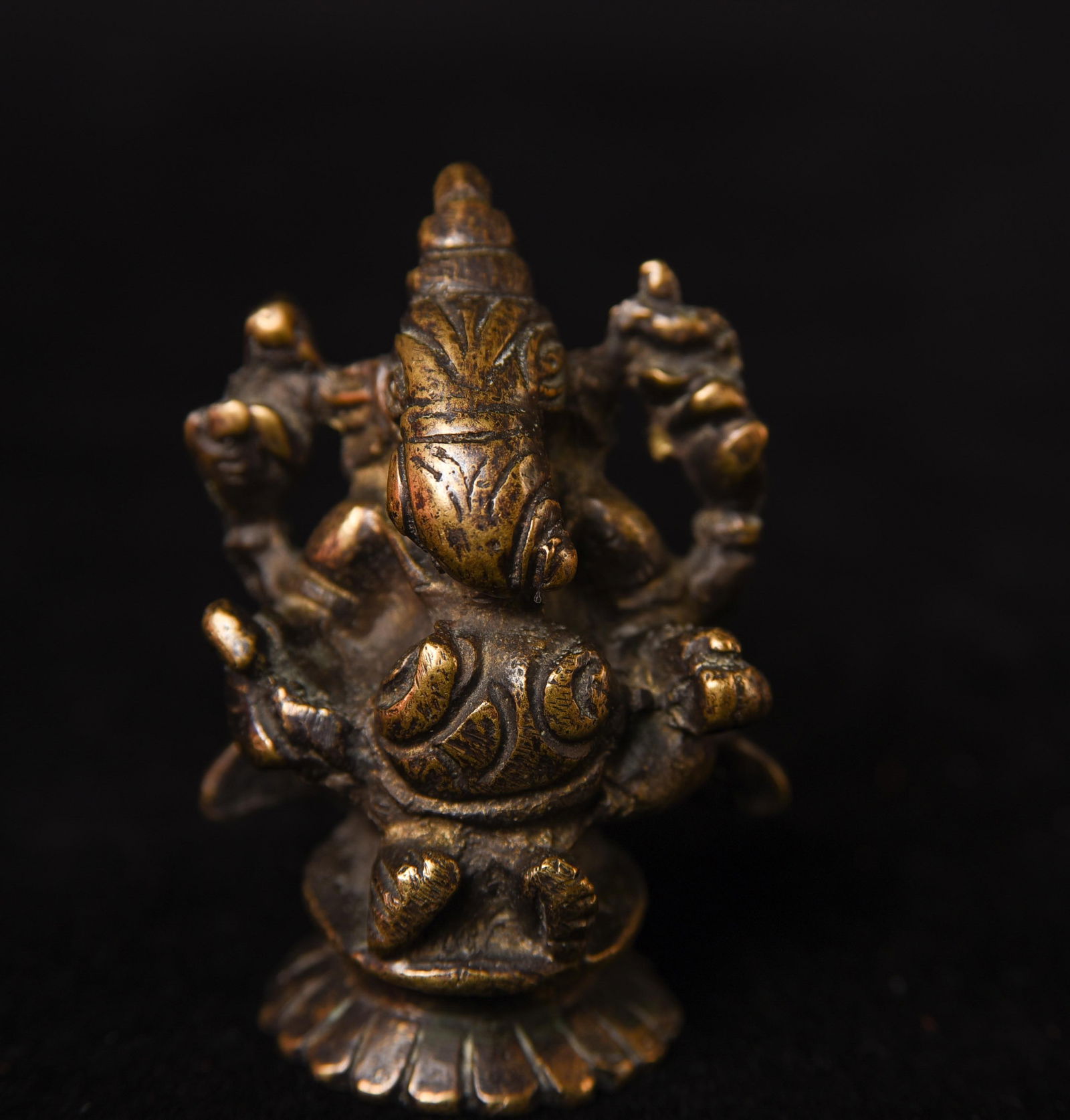 Nice 18/19thC Ganesh. 2.25" - 7