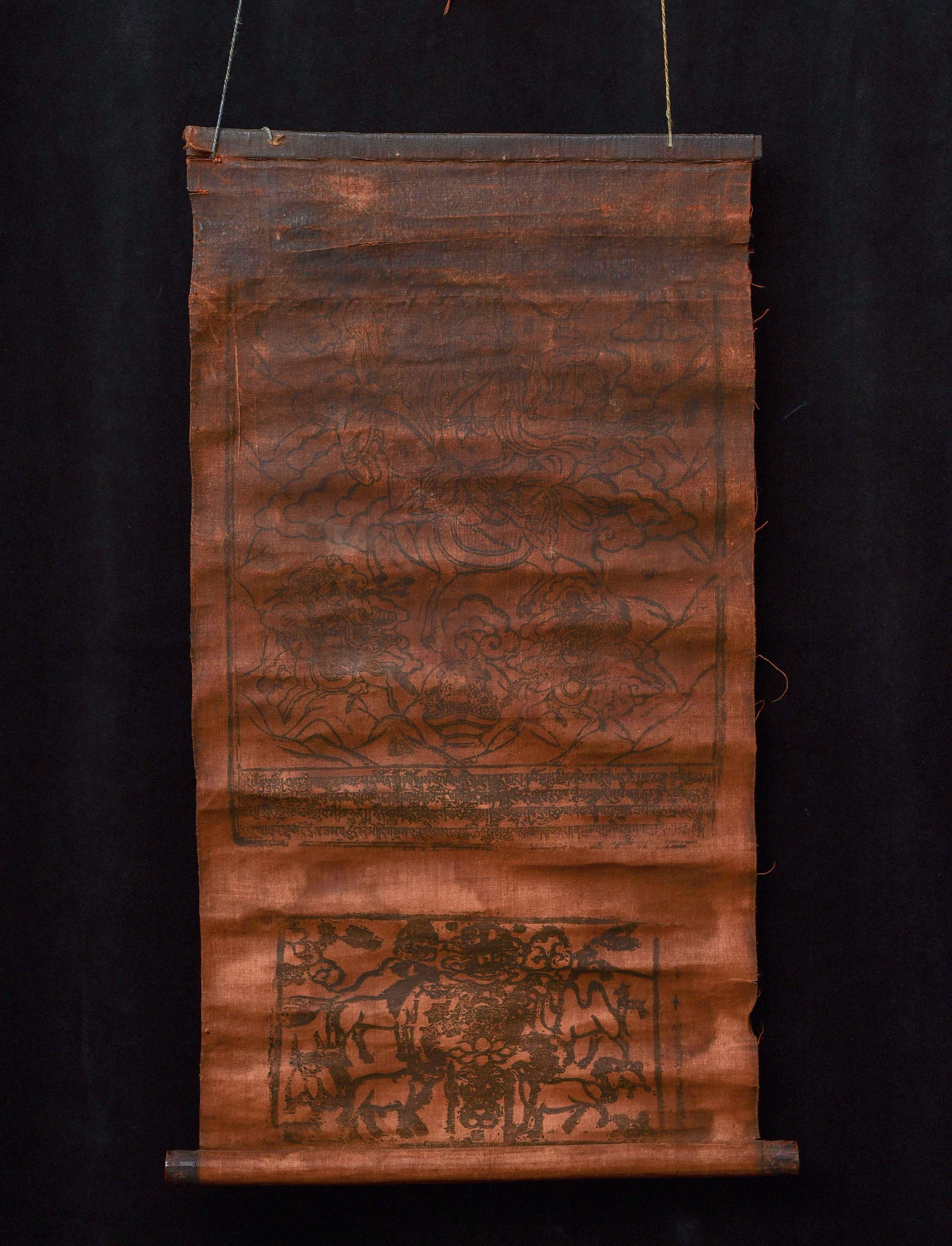 Antique Mongolian Block print on Homespun Cloth.: Antique Mongolian Block print on Homespun Cloth. The Thangka size : 9.75" x 18.25". Wear as seen in photos. Start price lowered