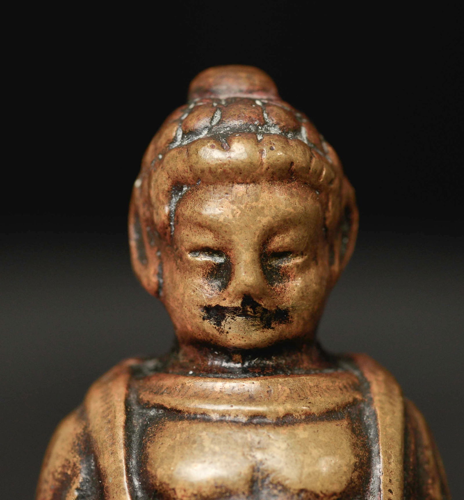 Fascinating antique solid-cast Buddha-like figure. - 7