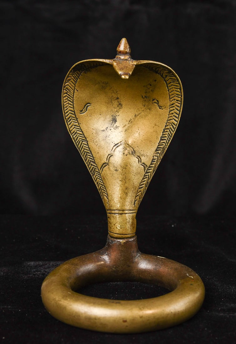 18thc/earlier Bronze Naga Stand/Ring. It's likely originally for a Langham stone.: 18thc/earlier Bronze Naga Stand/Ring. It's likely originally for a Langham stone. Probably from India. Possibly somewhere else. (5.375"H x 3.25"W X 3.25"D ) - 255g