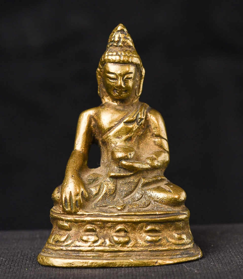 Vintage Miniature Chinese Bronze Gilded Buddha: Miniature Chinese Bronze Buddha seated bronze buddha from Mongolia/Tibet. 2.5' tall, base measures 1.75" x 1". Domestic shipping included. International shipping $30.