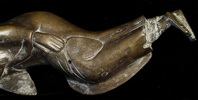 19thC solid-cast reclining Burmese Buddha. - 7