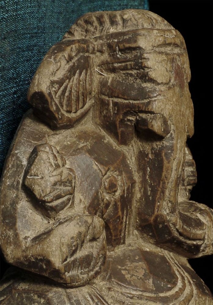 Antique Ganesh- great personality and signs of great devotion. (1 of 16)