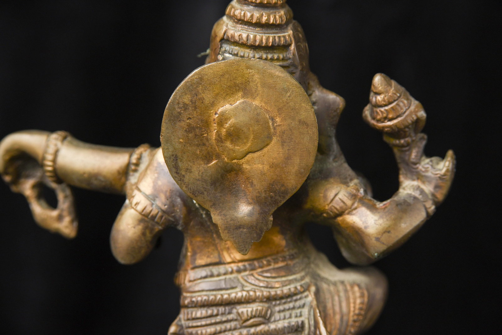Vintage/antique dancing Ganesh. Solid bronze. - 6