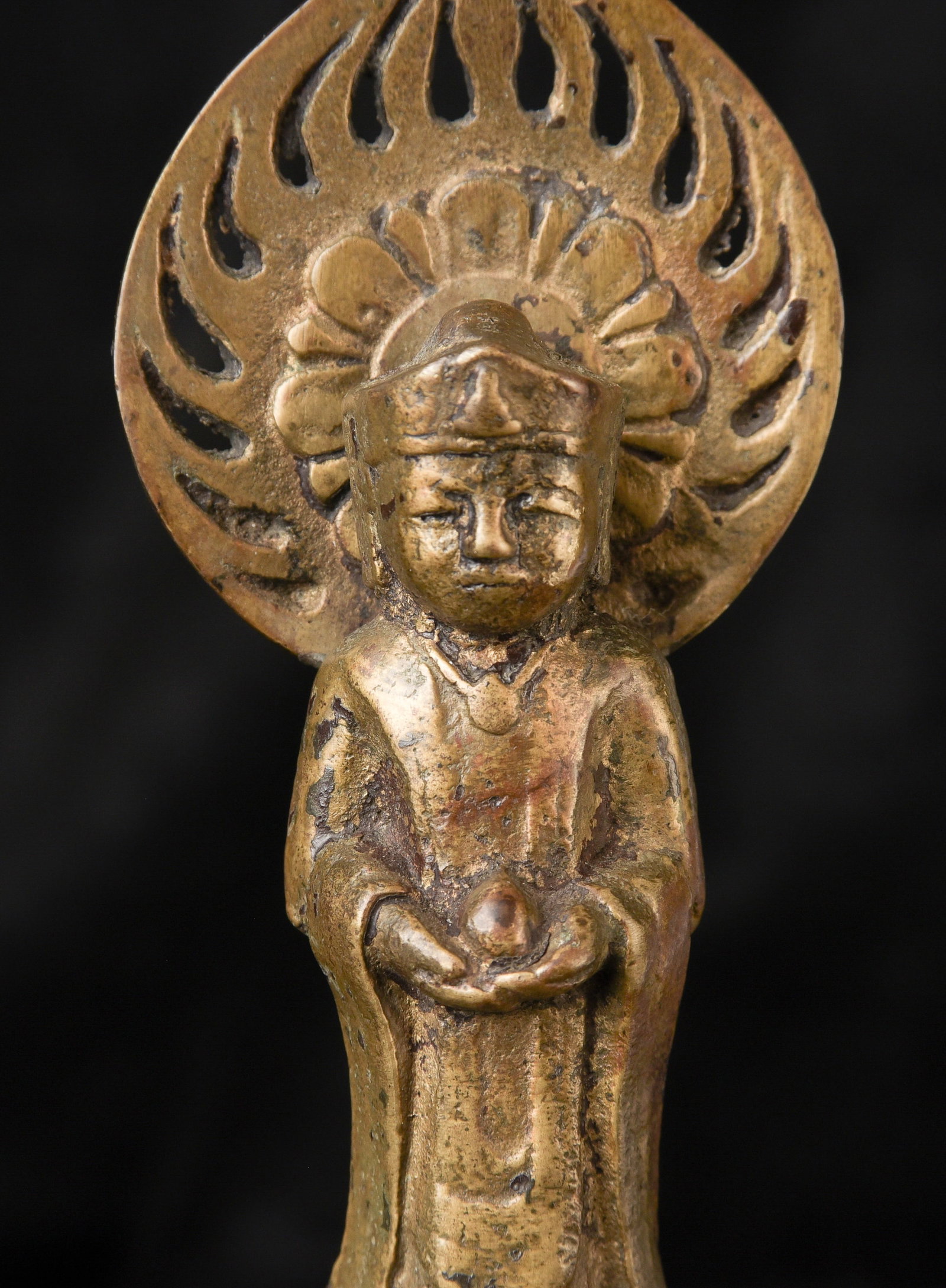 17/18thC Korean Solid-cast Buddha. Uncommon type. - 2