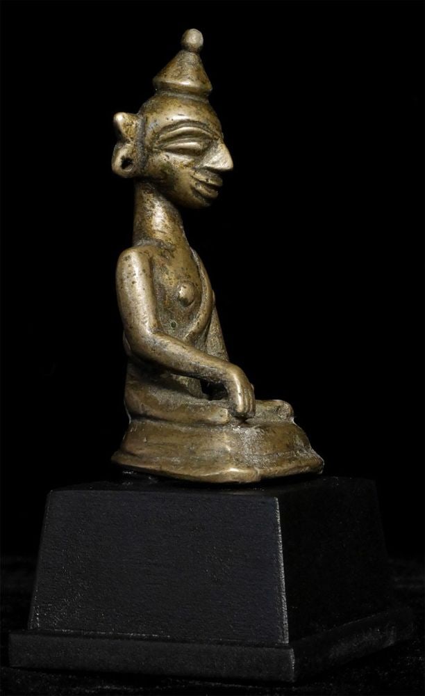 Early solid-cast Burmese Mon Buddha. - 3
